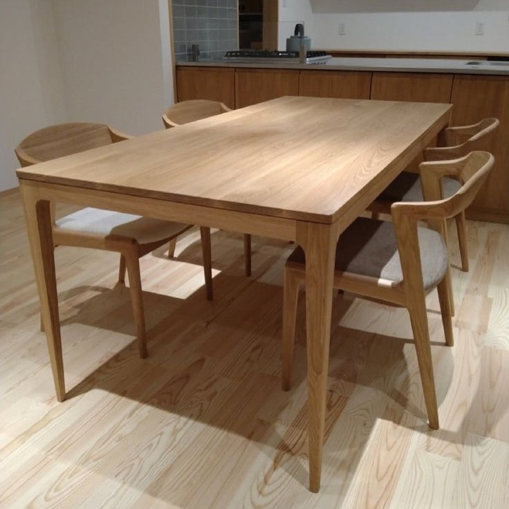 Oak Table